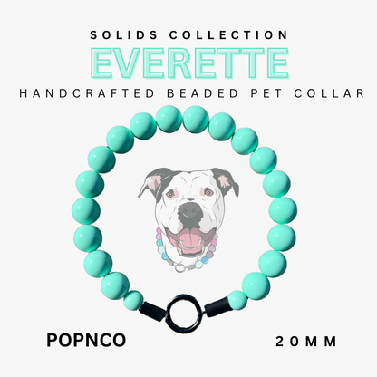 Turquoise beaded pet collar with a dog illustration on a white background, featuring the brand 'Everette'.
