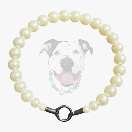 Flat Lay on a White Background of the Pearl beaded Pet Collar from POPNCO. 